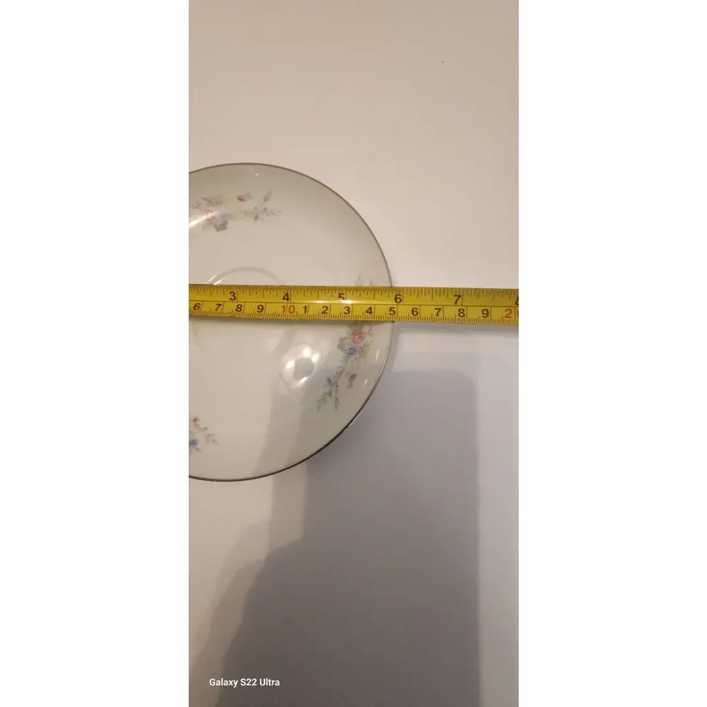 Florenteen Fine China Japan Fantasia Set Of 8 Saucer Plates